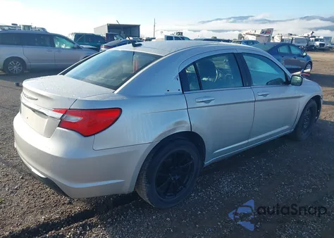 2011 Chrysler 200 Touring из США, поврежденный, VIN 1C3BC1FB3BN527779